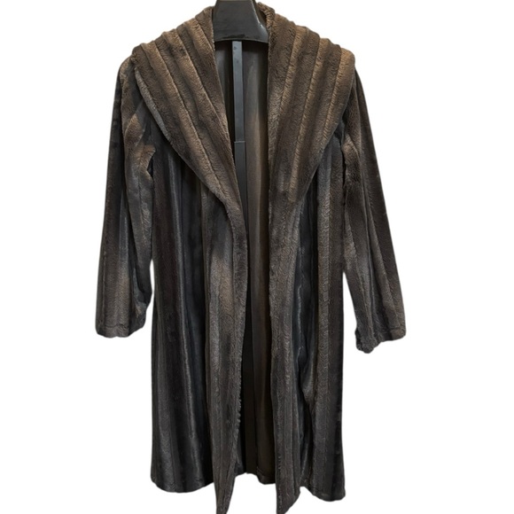 Slinky Brand Silver Fox  Gray Faux Fur Coat Womens Size X Large - Picture 2 of 10